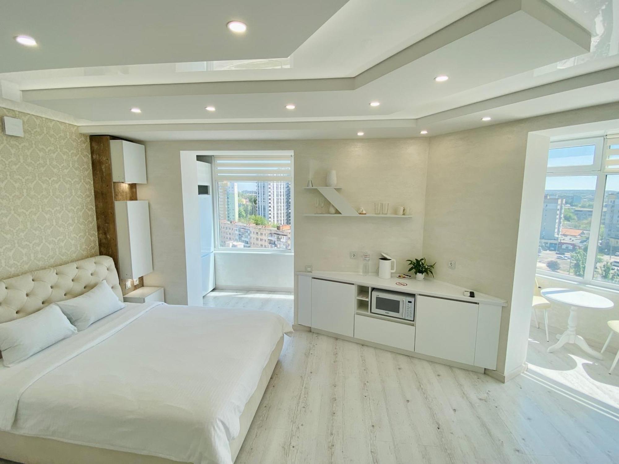Sky House: Panoramic City Center Apartments with Keyless Access Vinnytsia Exterior photo
